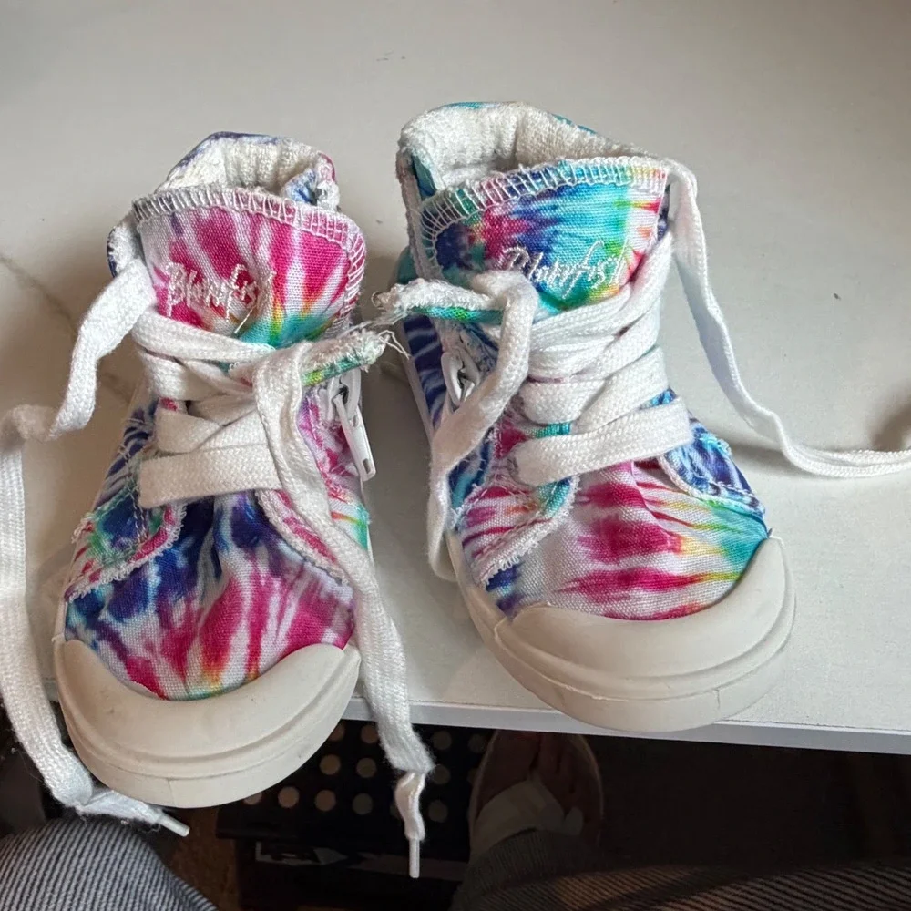 Blowfish Malibu Kids Valara-T Tie Dye High Top Sneakers Multi‎ Color Size 7M